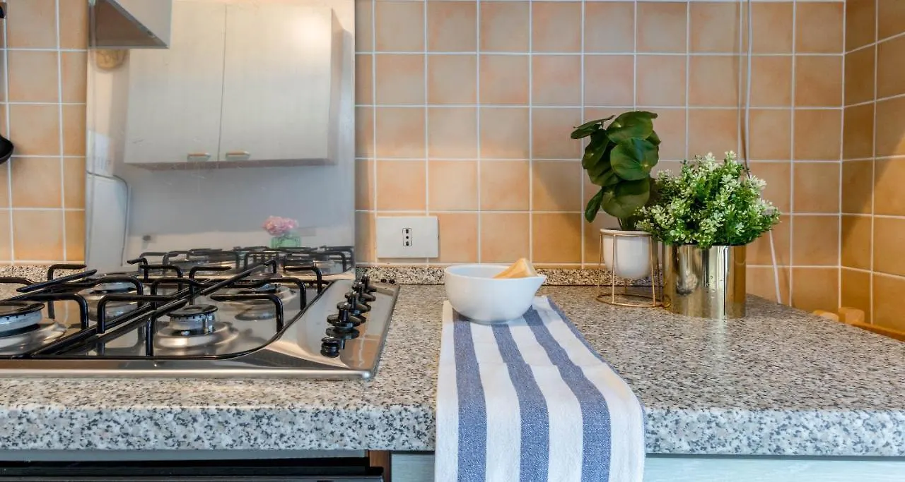 Apartment Altido 1Br Apt With Terrace, Near Villa Saporiti And Lake Como